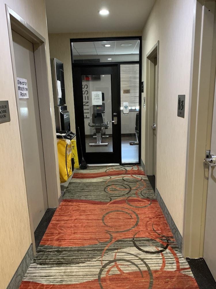 Fairfield Inn & Suites By Marriott New York Staten Island Esterno foto